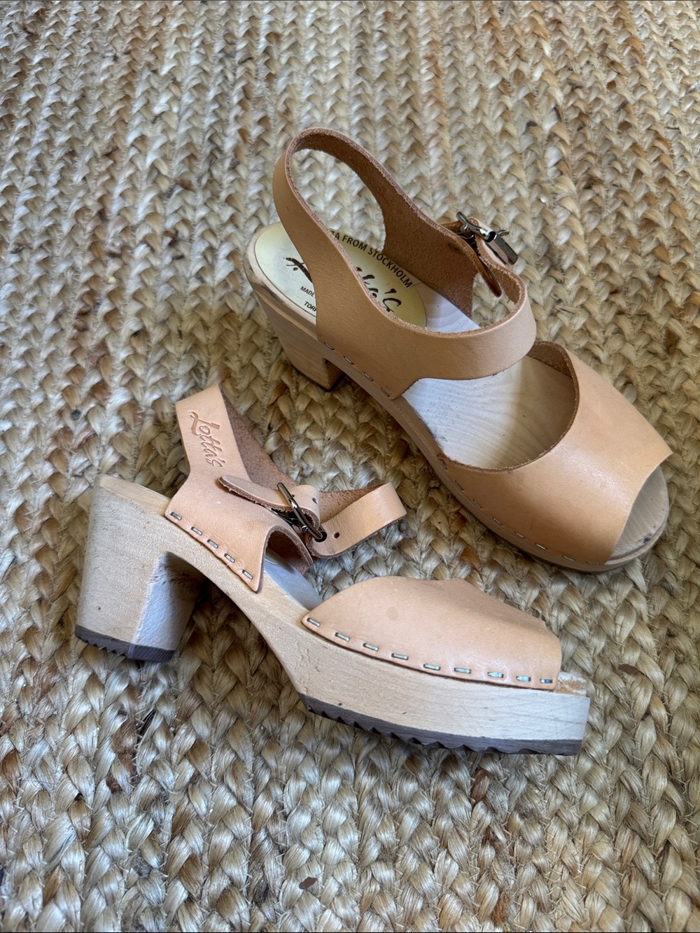 Lotta's From Stockholm 35 Peeptoe Clogs Natural Leather Shoes